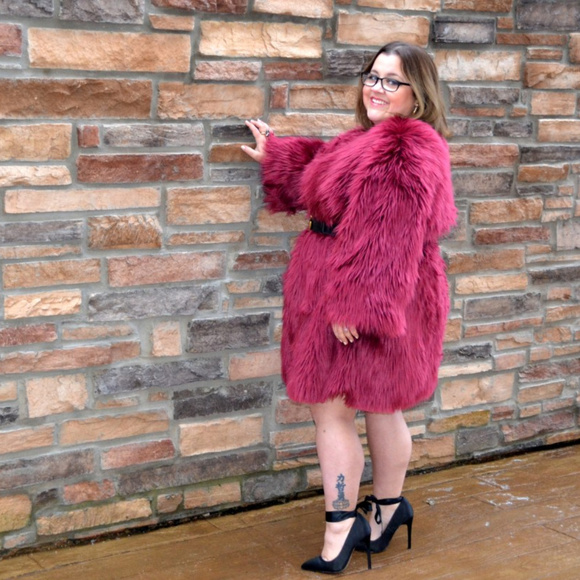 Zelie for She burgundy faux fur coat 1X - Picture 3 of 4